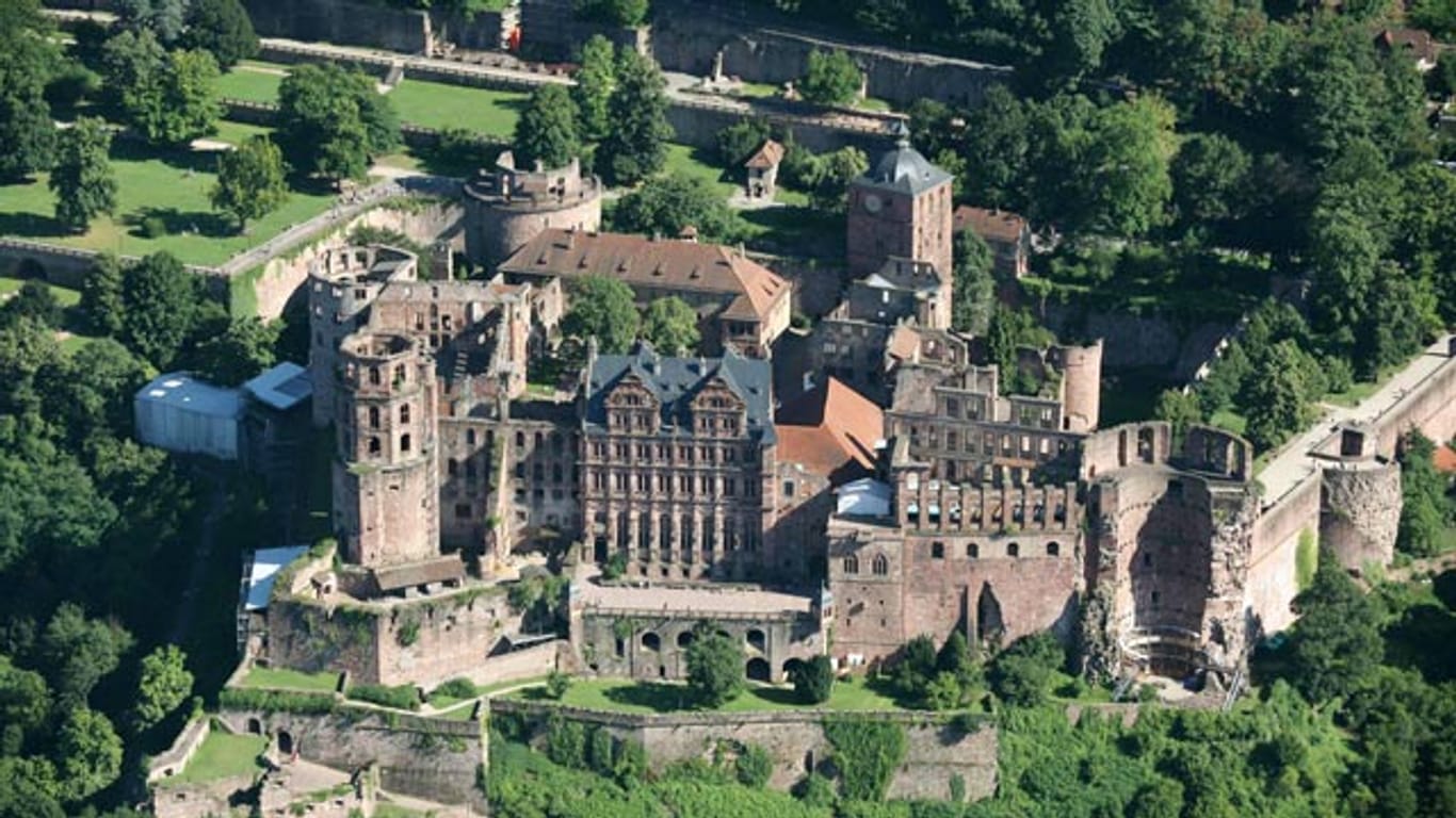 Das Heidelberger Schloss ist eines der berühmtesten historischen Bauwerken Deutschlands.