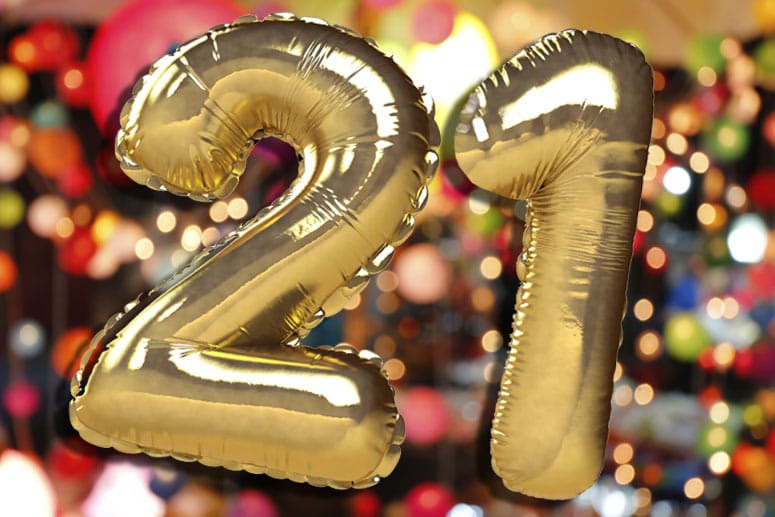 Harmlose Geburtstagsballons können spiegelverkehrt als "IS" gedeutet werden.