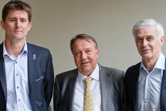Davis-Cup-Teamchef Michael Kohlmann, DTB-Vizepräsident Dirk Hordorff und Sportdirektor Klaus Eberhard (v. li. n. re.) wollen die neuerlichen Querelen schnellstmöglich beenden.