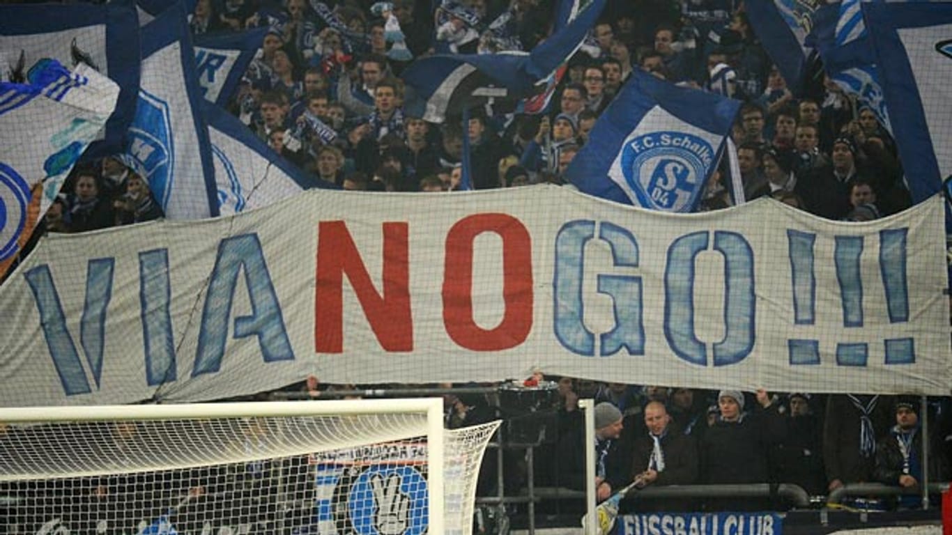 Die Schalke-Fans machten ihre Meinung zum Viagogo-Deal bereits damals deutlich.