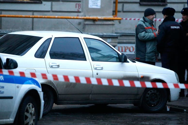 Ermittler haben das mögliche Fluchtauto nach dem Mord an dem russischen Oppositionellen Boris Nemzow gesichert.