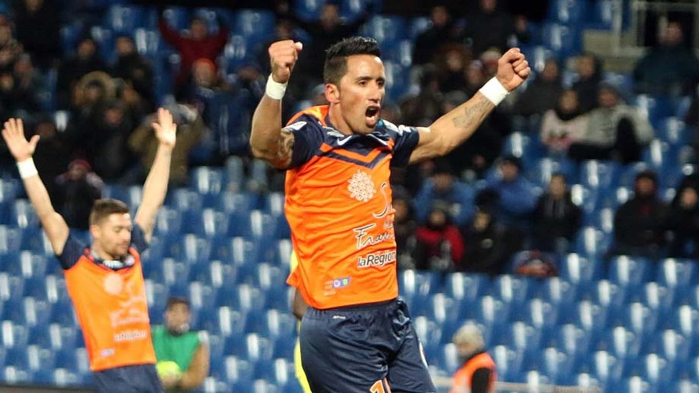 Lucas Barrios zeigt sich auch im Trikot des HSC Montpellier treffsicher.