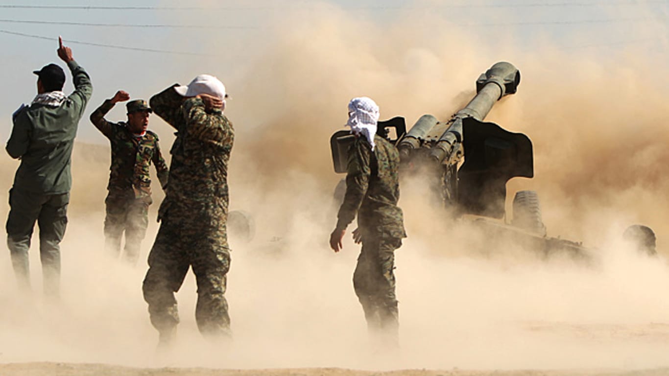 Schiiten-Einheit beim Vormarsch auf Tikrit: Armee will vom IS besetzte Stadt zurückerobern.