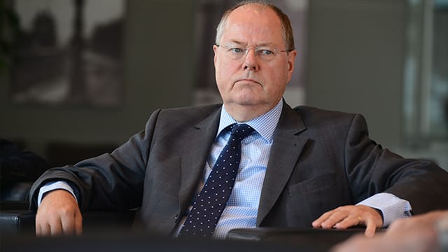 Peer Steinbrück - Ex-Ministerpräsident, Ex-Finanzminister, Ex-Kanzlerkandidat - neuer Ukraine-Berater.