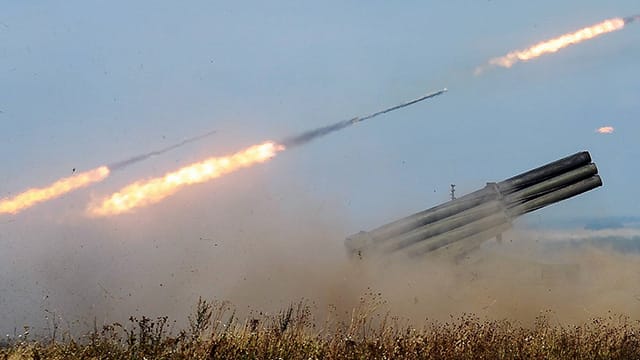 Mehr als 3000 Soldaten sind an dem Manöver der russischen Streitkräfte beteiligt.