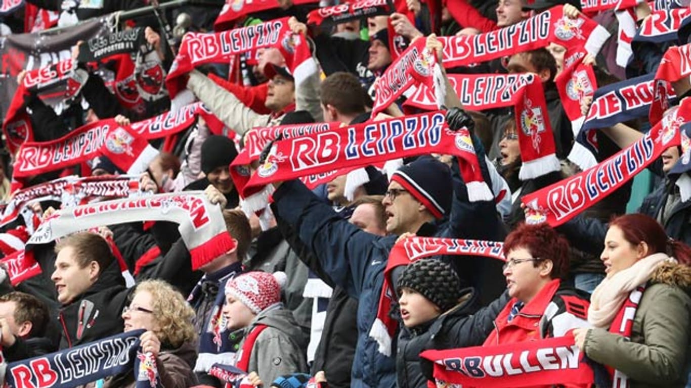 Leipzig-Anhänger im Stadion - ein anonymer Brief sorgt derzeit im Verein und unter den Fans für Aufregung.