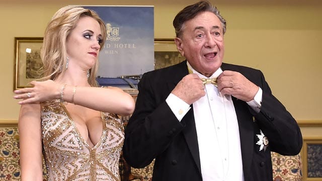 Bei Cathy und Richard Lugner hängt der Haussegen schief.