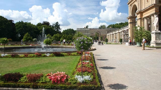 Im Park Sanssouci kann man stundenlang spazieren und immer wieder etwas Neues entdecken.