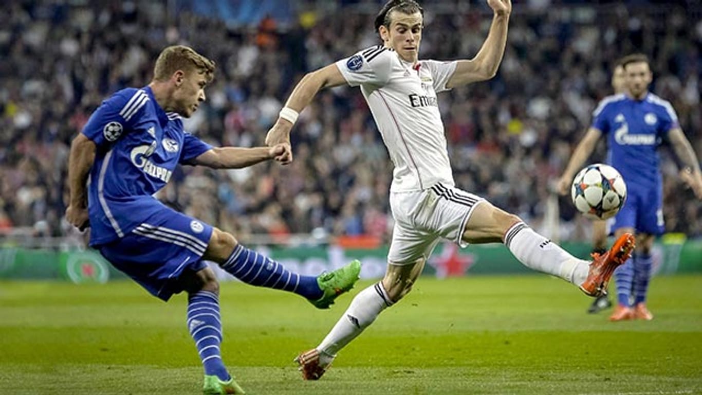 Schalkes Max Meyer (li.) gegen Madrids Gareth Bale.
