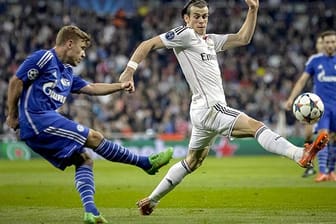 Schalkes Max Meyer (li.) gegen Madrids Gareth Bale.