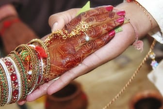 Skandal bei indischer Hochzeit.