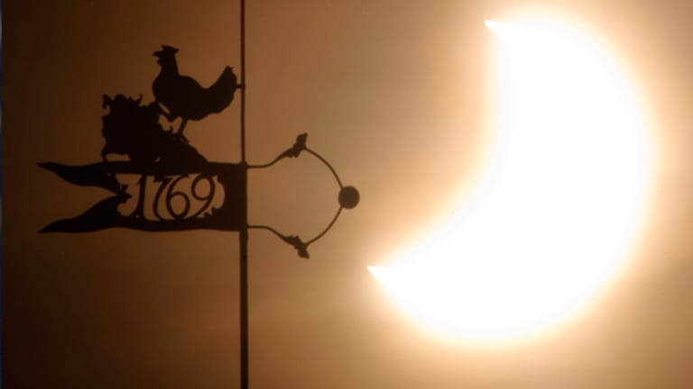 Am 20. März kann die erste totale Sonnenfinsternis des Jahrtausends beobachtet werden.