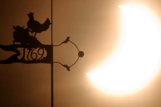 Am 20. März kann die erste totale Sonnenfinsternis des Jahrtausends beobachtet werden.