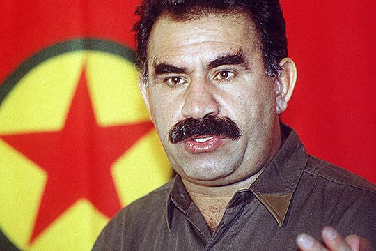 Der inhaftierte PKK-Führer Abdullah Öcalan hat seine Anhänger zur Beilegung des Konflikt mit der türkischen Regierung aufgefordert.