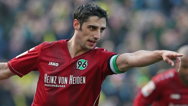 Lars Stindl wird Hannover 96 nach der Saison in Richtung Gladbach verlassen. Lars Stindl wird Hannover 96 nach der Saison in Richtung Gladbach verlassen.