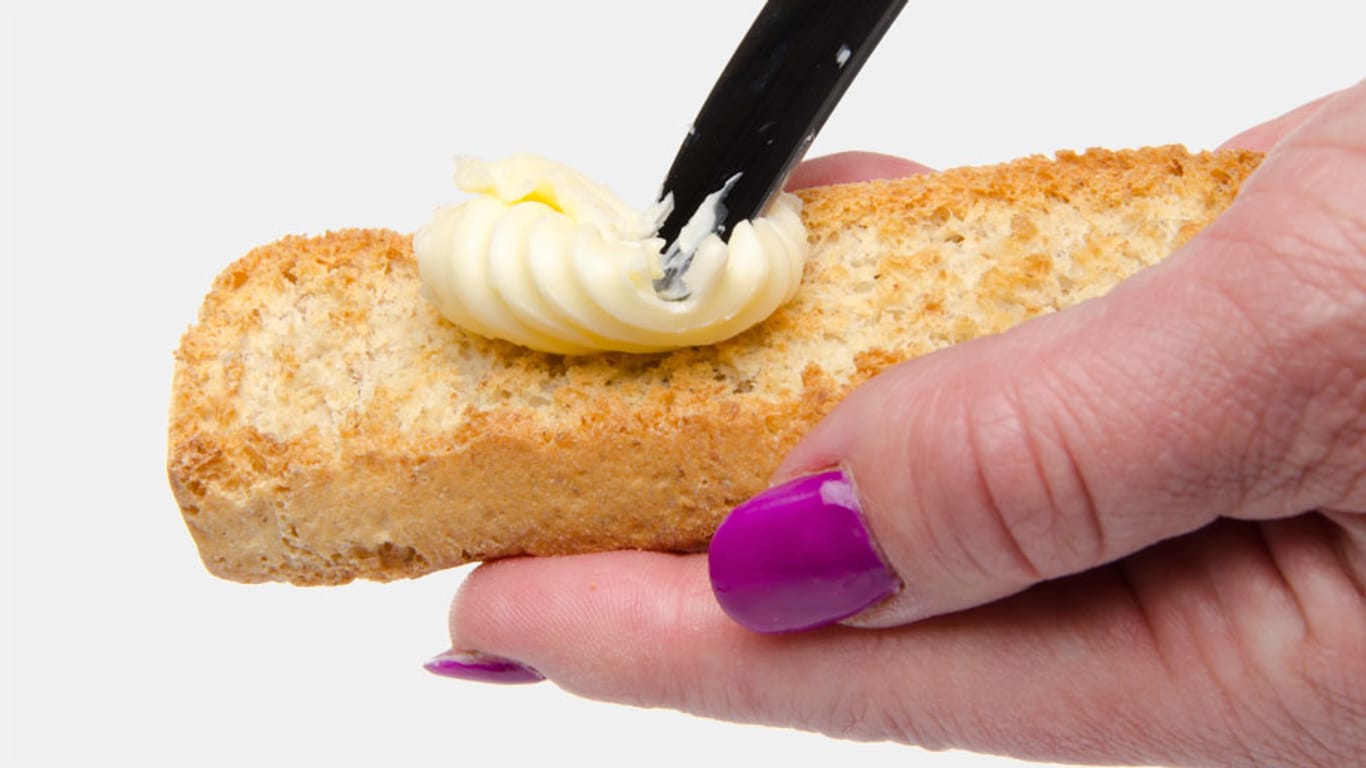 Butter und Margarine sollten nur dünn gestrichen werden.