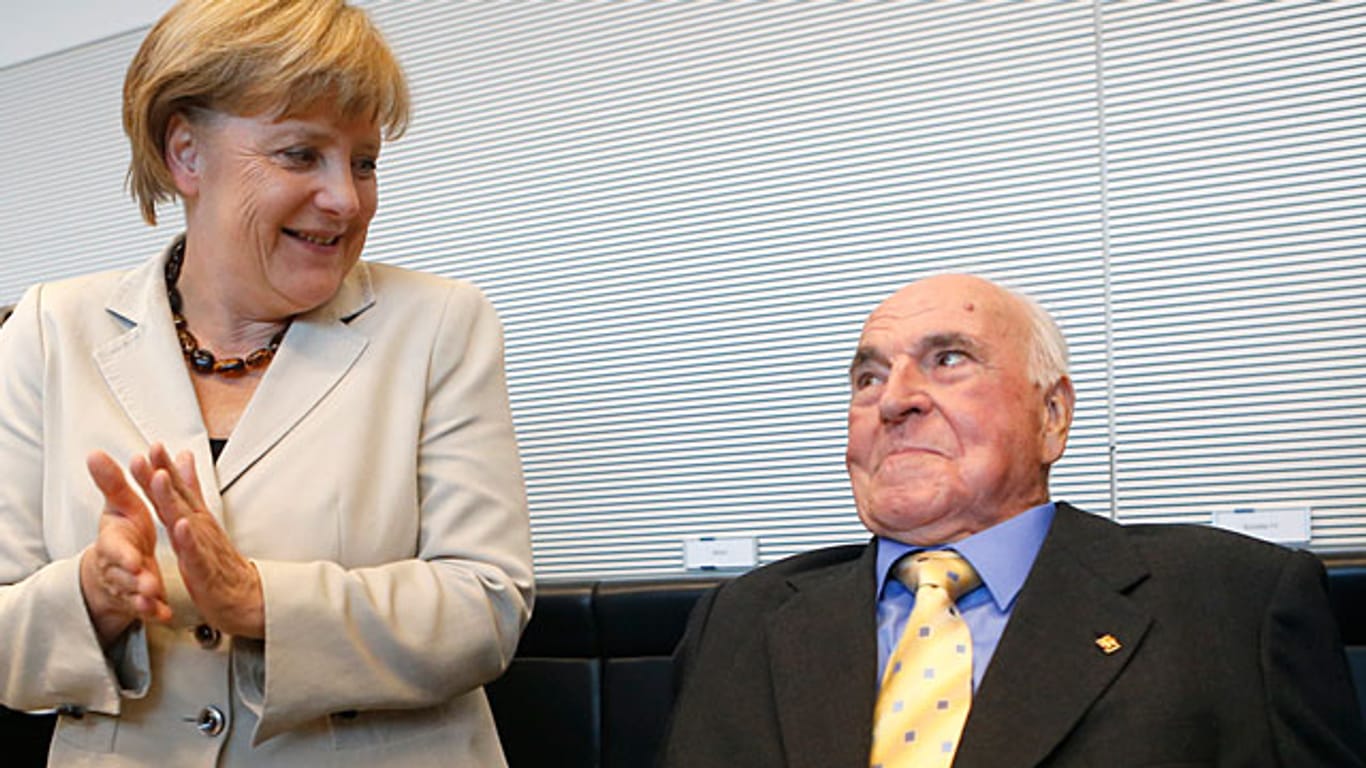 Merkel wird Altkanzler Kohl in ihrem Regierungsstil immer ähnlicher, findet ein Historiker.