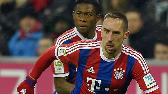 Franck Ribéry (vorne) wird längere Zeit auf Mitspieler David Alaba verzichten müssen. Franck Ribéry (vorne) wird längere Zeit auf Mitspieler David Alaba verzichten müssen.