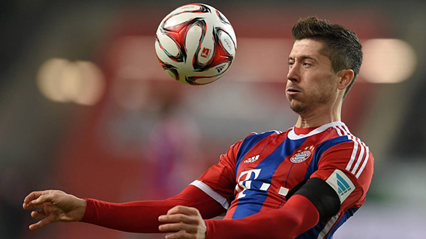 Robert Lewandowski hat beim FC Bayern einen Fünfjahresvertrag bis 2019 unterzeichnet.