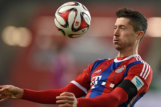 Robert Lewandowski hat beim FC Bayern einen Fünfjahresvertrag bis 2019 unterzeichnet.