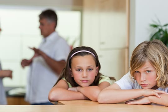 Nach einer Trennung teilen sich immer mehr Eltern die Kinderbetreuung zu gleichen Teilen.