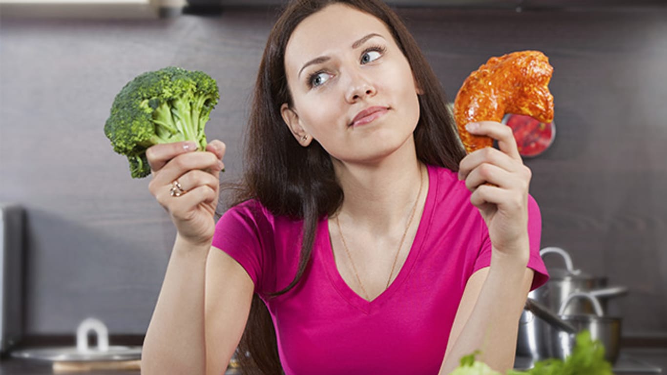 Aus gesundheitlicher Sicht spricht nichts dagegen, Fleisch zu essen. Experten raten jedoch zu einem moderaten Konsum.