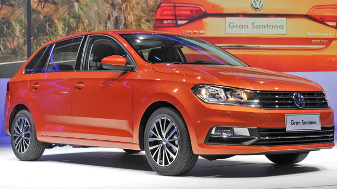 VW zeigt neuen Grand Santana in Shanghai.