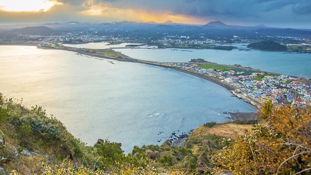 Jeju bietet noch unberührte Natur und gilt als Geheimtipp.