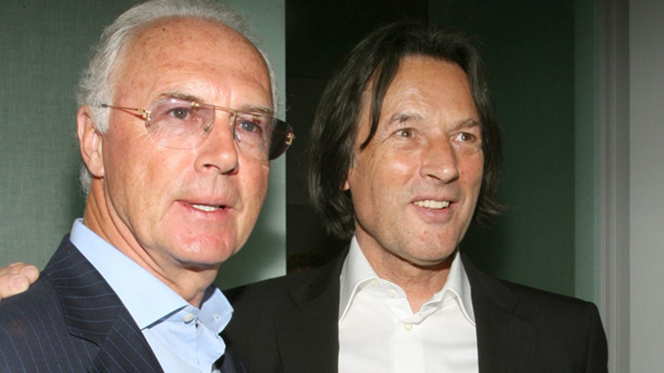 Franz Beckenbauer (li.) und Hans-Wilhelm Müller-Wohlfahrt.