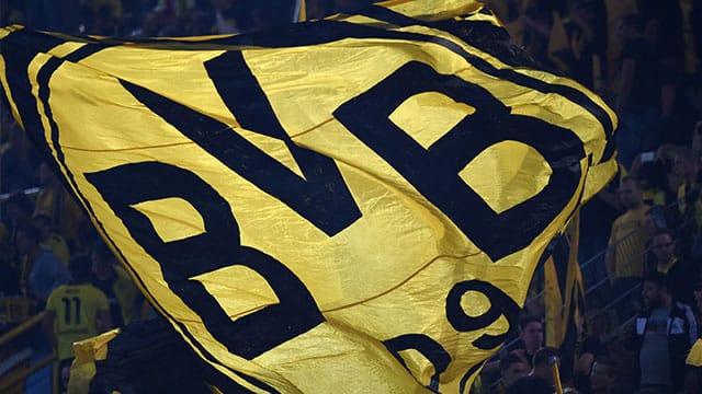 Borussia Dortmund schützt sich gegen wirtschaftliche Rückschläge. Borussia Dortmund schützt sich gegen wirtschaftliche Rückschläge.