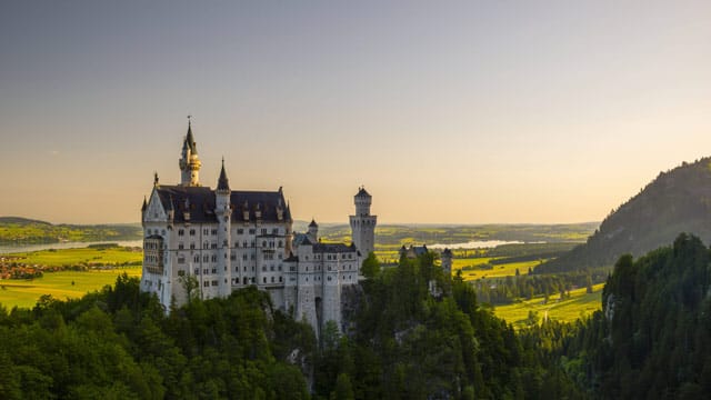 Das Schloss Neuschwanstein versprüht eine romantische Atmosphäre.