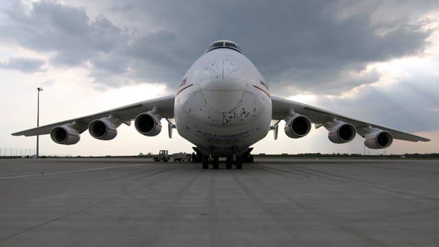 Antonov AN-225