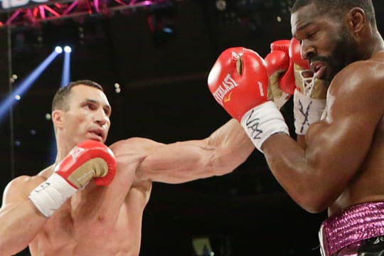 Wladimir Klitschko dominiert den Kampf gegen Bryant Jennings.