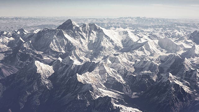 Die Natur lässt den Bewohnern von Nepal wenig Raum zum Leben - und der ist dazu noch extrem erdbebengefährdet.