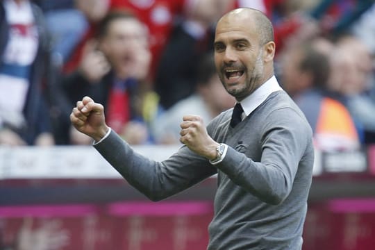 Pep Guardiola hat den FC Bayern in seinem zweiten Jahr erneut zum Meistertitel geführt.