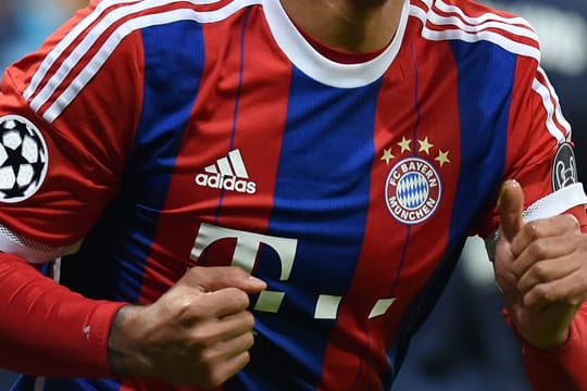 Der FC Bayern kassiert angeblich künftig 60 Millionen Euro pro Jahr von seinem Ausrüster.