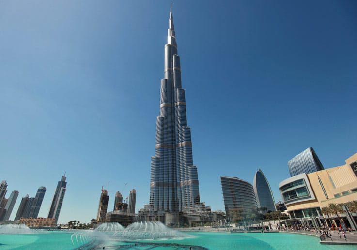 Der "Burj Khalifa" in Dubai: Mit 828 Metern ist der Turm das höchste Gebäude der Welt.
