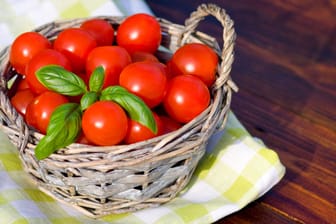 Der Stoff Lycopin wird aus erhitzen Tomaten noch besser vom Körper aufgenommen als aus frischen Früchten.