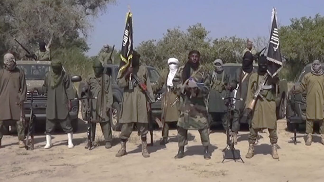 Die Terroristen der Boko Haram sind inzwischen angeblich knapp an Waffen und Benzin.