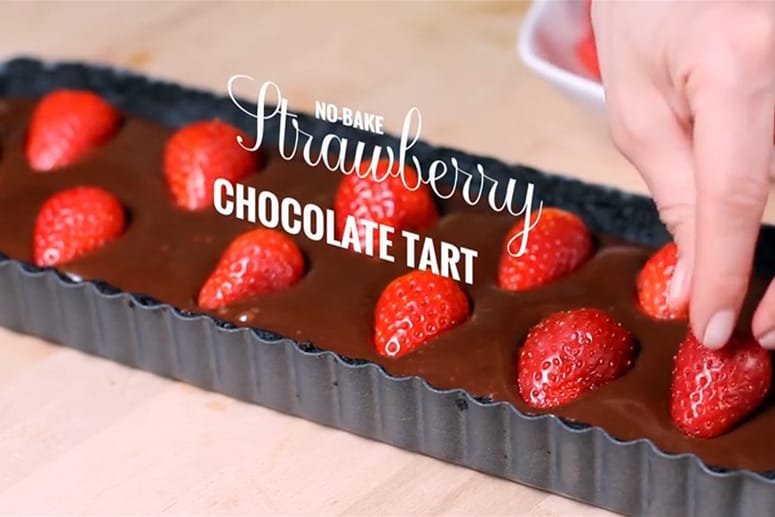 Für diese köstliche Schokotarte brauchen Sie keinen Backofen.