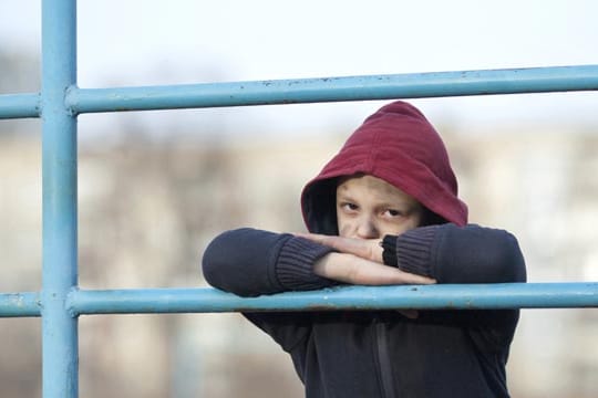 Der Alltag von armen Kindern ist von Mangel und Verzicht geprägt.