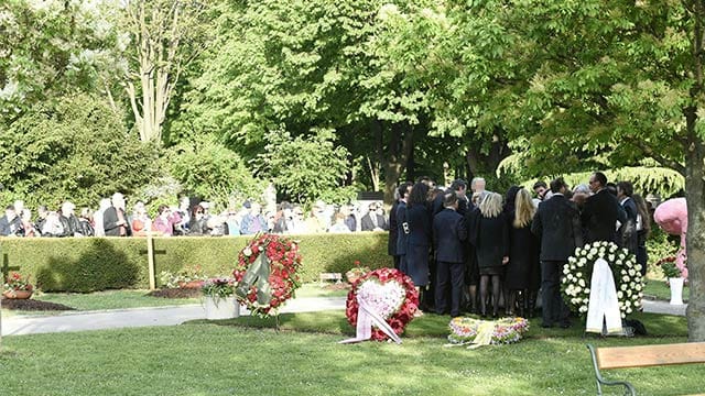 Beisetzung der Urne von Udo Jürgens auf dem Wiener Zentralfriedhof.