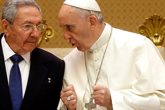 Papst Franziskus empfing Kubas Staatspräsidenten Raul Castro zu einer privaten Audienz im Vatikan.