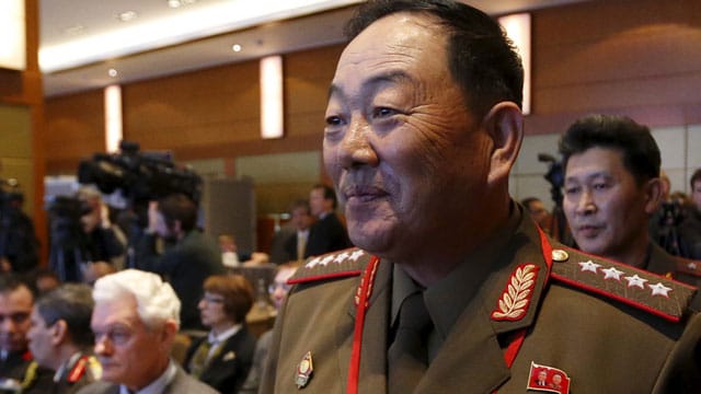 Schlimmes Schicksal: Nordkoreas Verteidigungsminister Hyon Yong Chol - hier bei einer Konferenz in diesem April in Moskau.