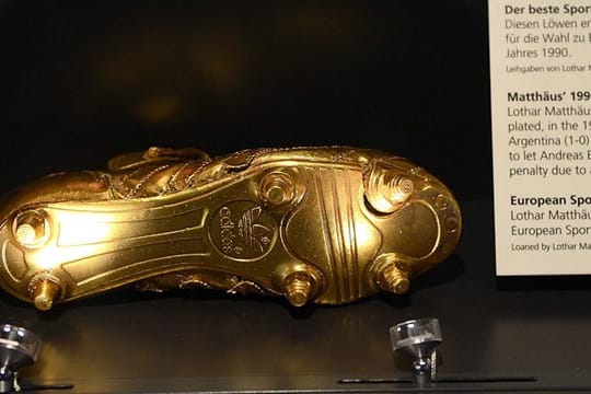 Das war einmal: Der WM-Schuh von Lothar Matthäus im Bayern-Museum.