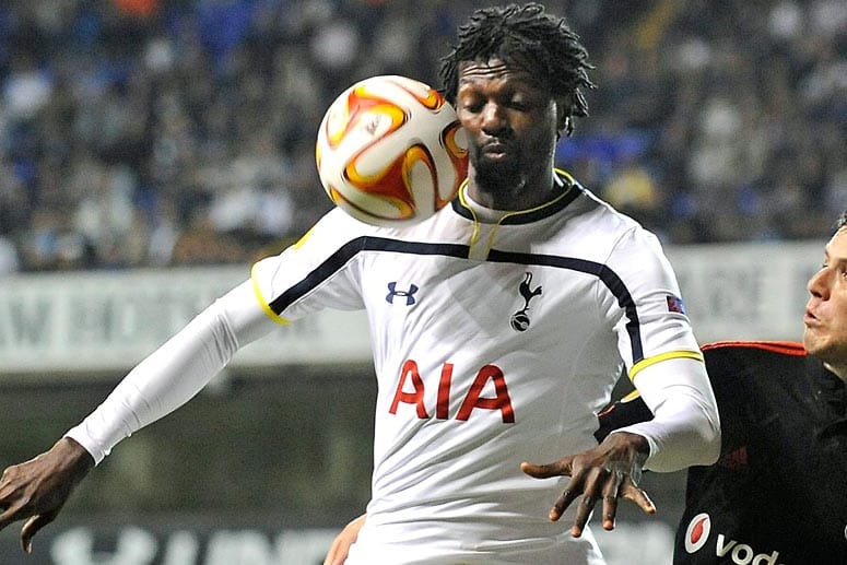 Emmanuel Adebayor offenbart sich bei Facebook.