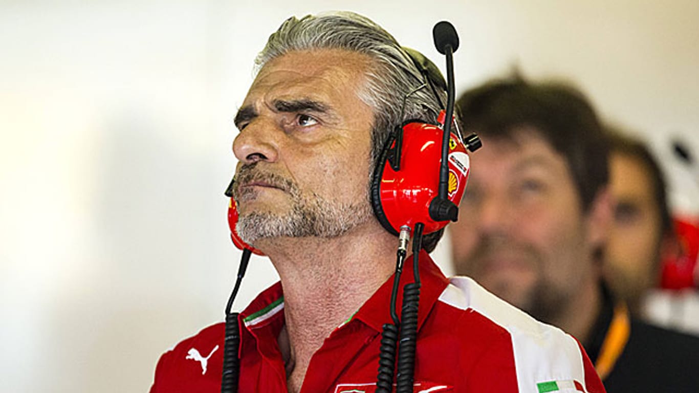 Ferrari-Teamchef Maurizio Arrivabene spricht sich auf einmal für eine Kostenbremse in der Formel 1 aus.