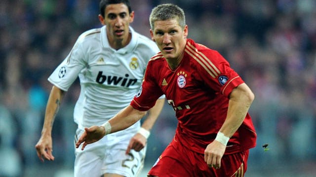 Bald Teamkameraden? Bastian Schweinsteiger (re.) im Laufduell mit Angel Di Maria. Eine Szene aus dem Halbfinale der Champions League 2012 zwischen Real Madrid und den FC Bayern. Bald Teamkameraden? Bastian Schweinsteiger (re.) im Laufduell mit Angel Di Maria. Eine Szene aus dem Halbfinale der Champions League 2012 zwischen Real Madrid und den FC Bayern.