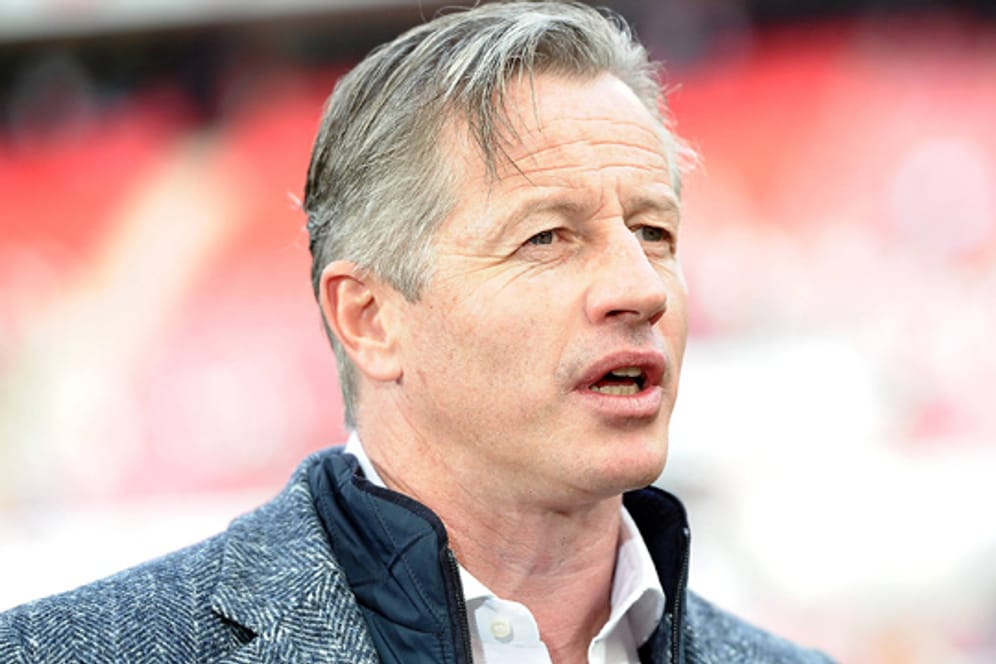 Jens Keller war von 2012 bis 2014 Cheftrainer des FC Schalke - als Profi spielte er unter anderem für die Eintracht.