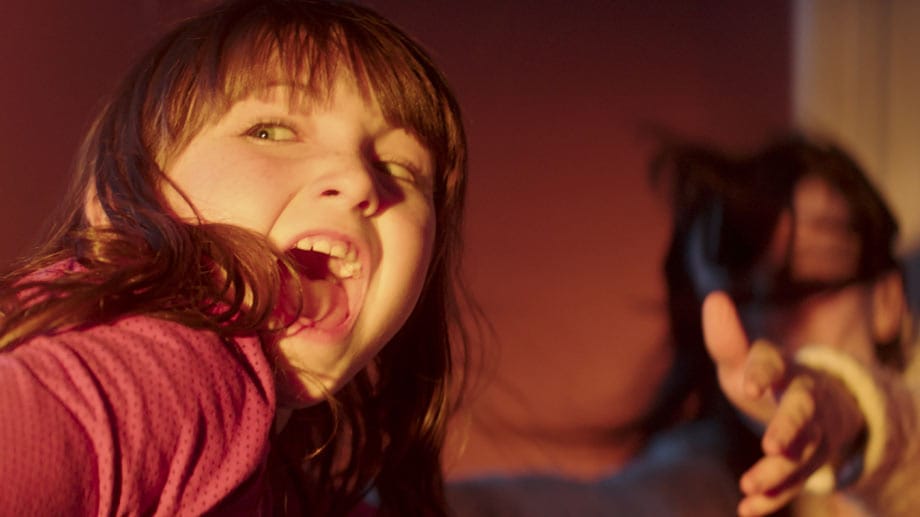 "Poltergeist": Die kleine Madison Bowen (Kennedi Clements) wird von dunklen Mächten entführt.